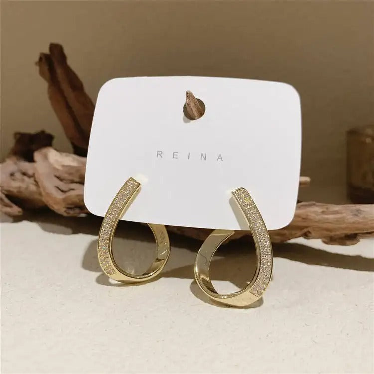 Twisted Hoop Simple Gold Studs