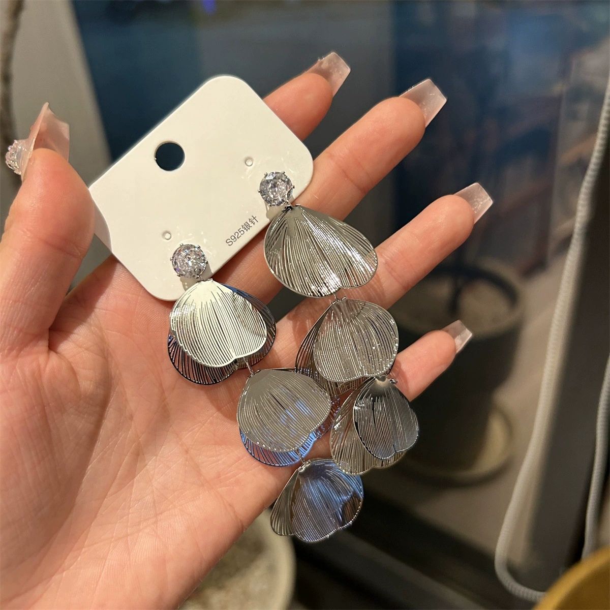 Exaggerated Petal-Shaped Metallic Drop Long Earrings