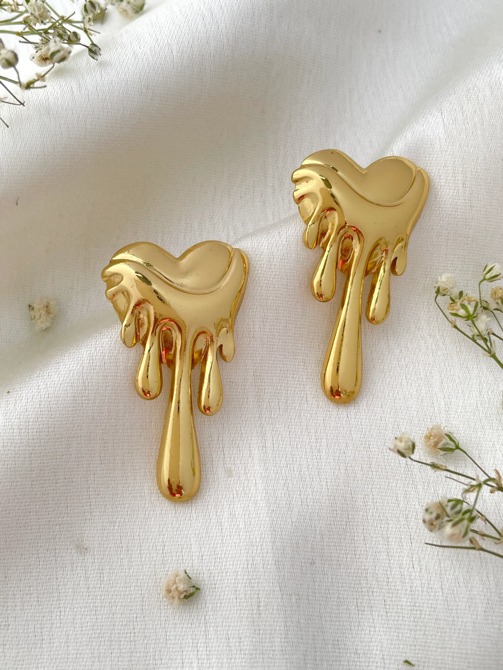 Cute Gold Plated Melting Heart Shaped Drip Earrings for Girls