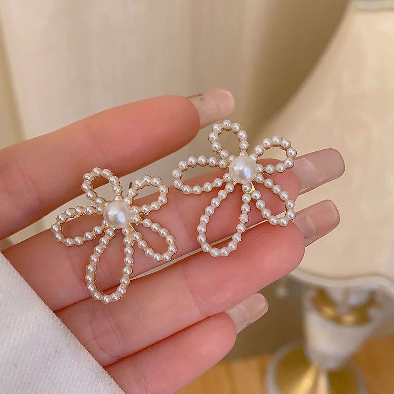 Korean Pearl Flower Earrings