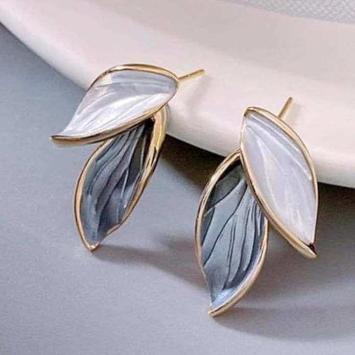 Korean Leaf Shape Studs earing