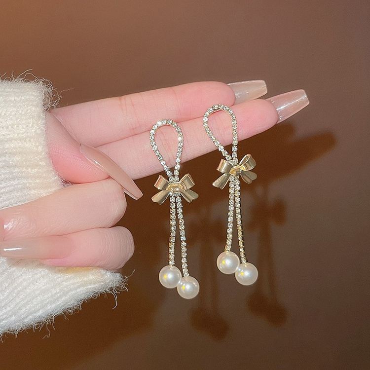 Stone-Chain Bowknot Pearl Long Earring