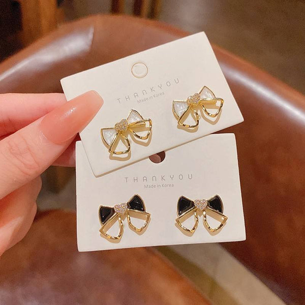 Minimal Bowknot Stud Earrings