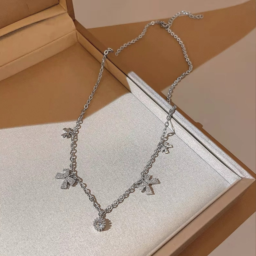Bow Charms Necklace