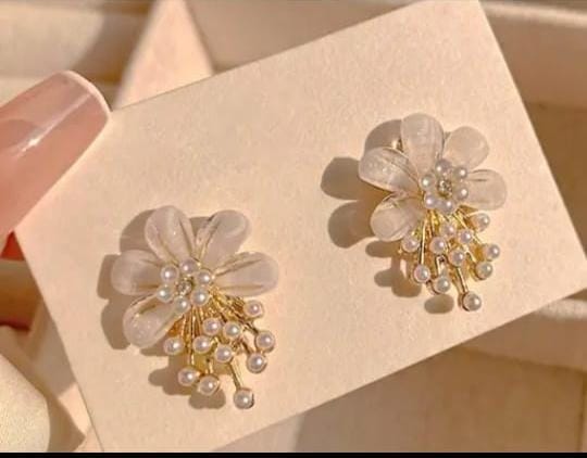 Korean Pearls Floral Stud Earring