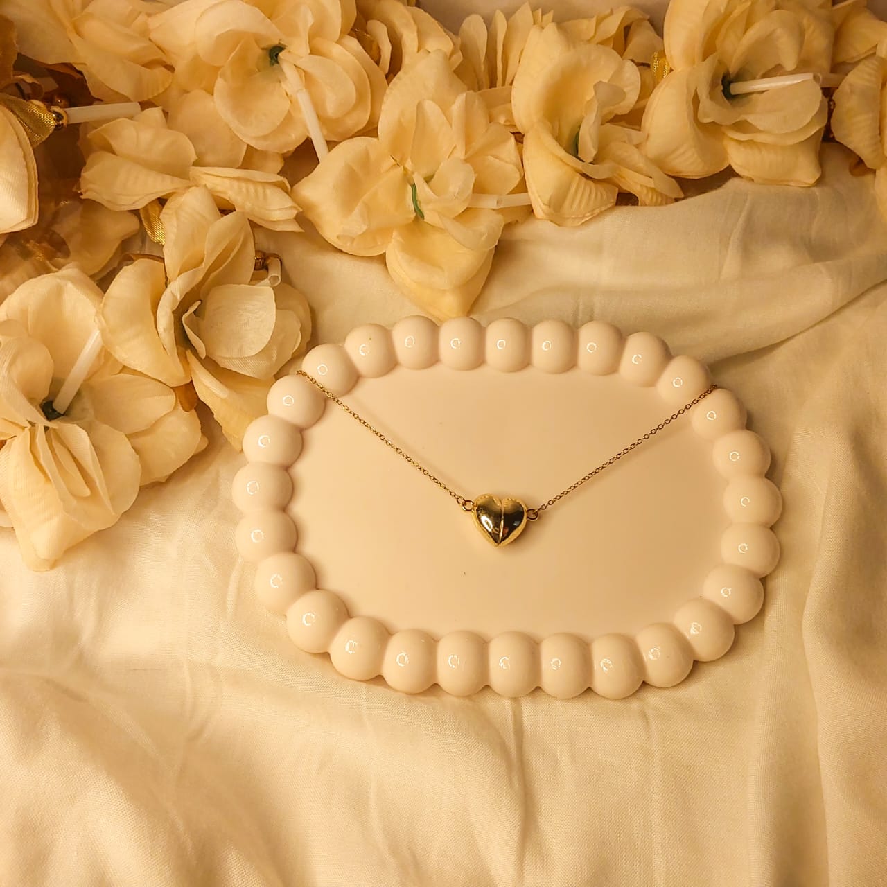 ✨ Magnetic Heart Chain necklace