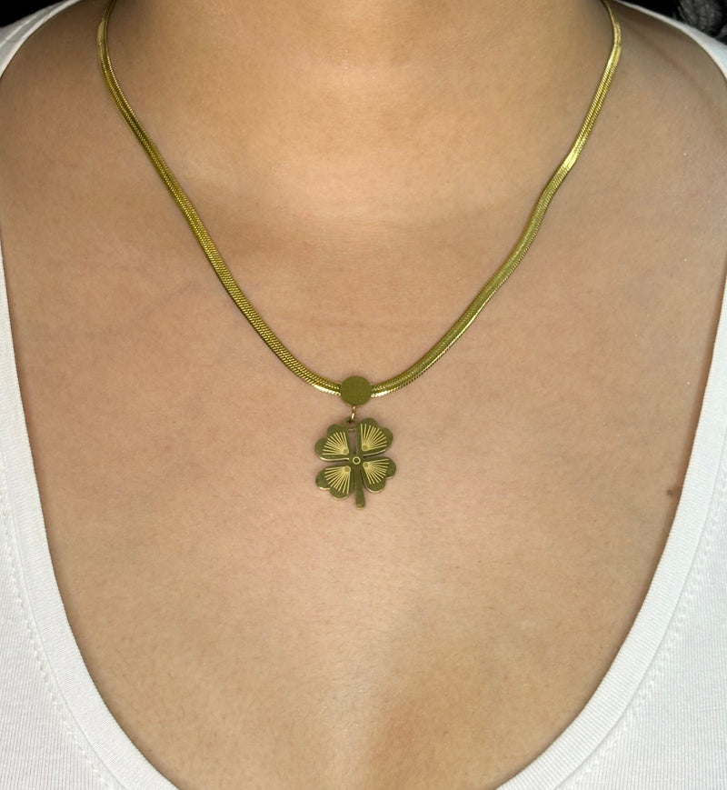 Golden Bloom Anti-tarnish Necklace