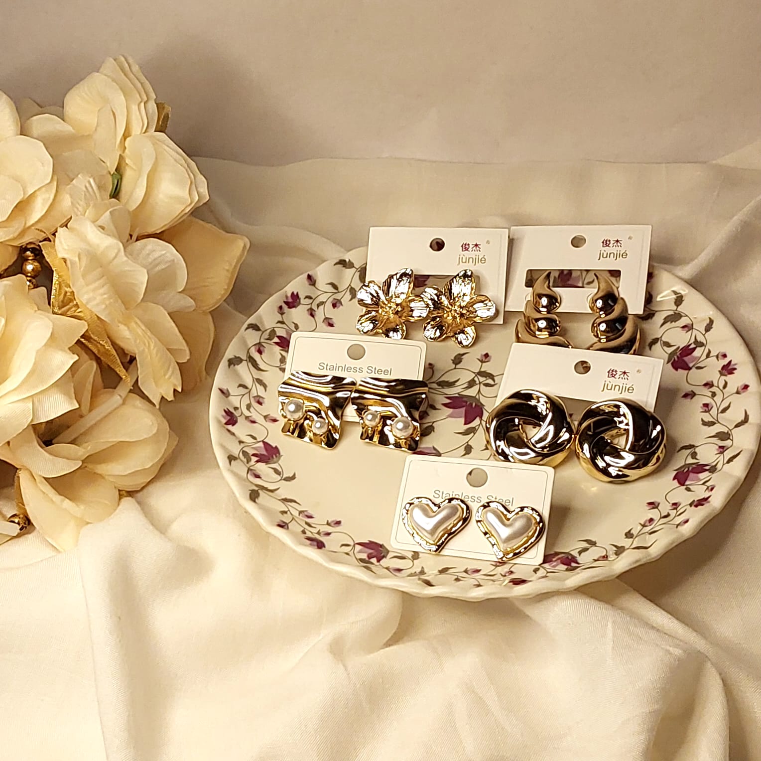 🌸 5 Combo Pack | Anti-Tarnish Korean Earrings Set 💕✨