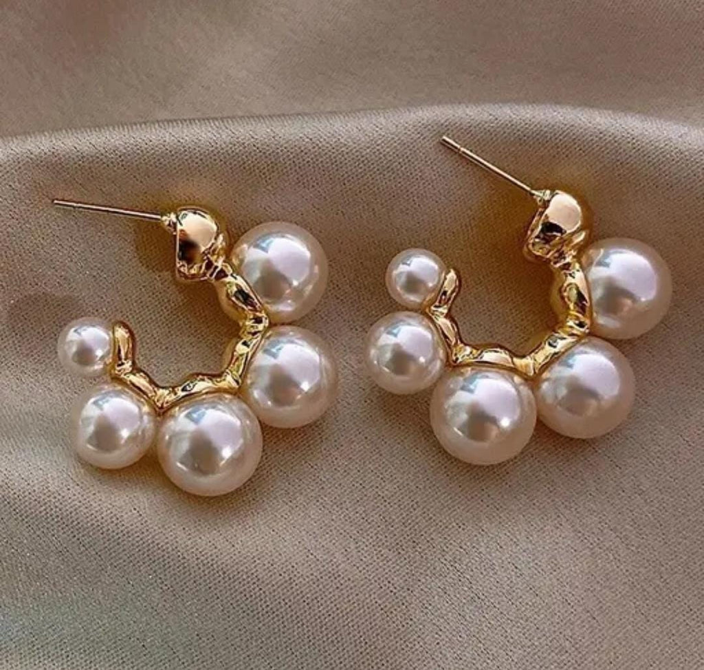 Korean Western Partywear Pearl Hoops Pearl Alloy Hoop Earring