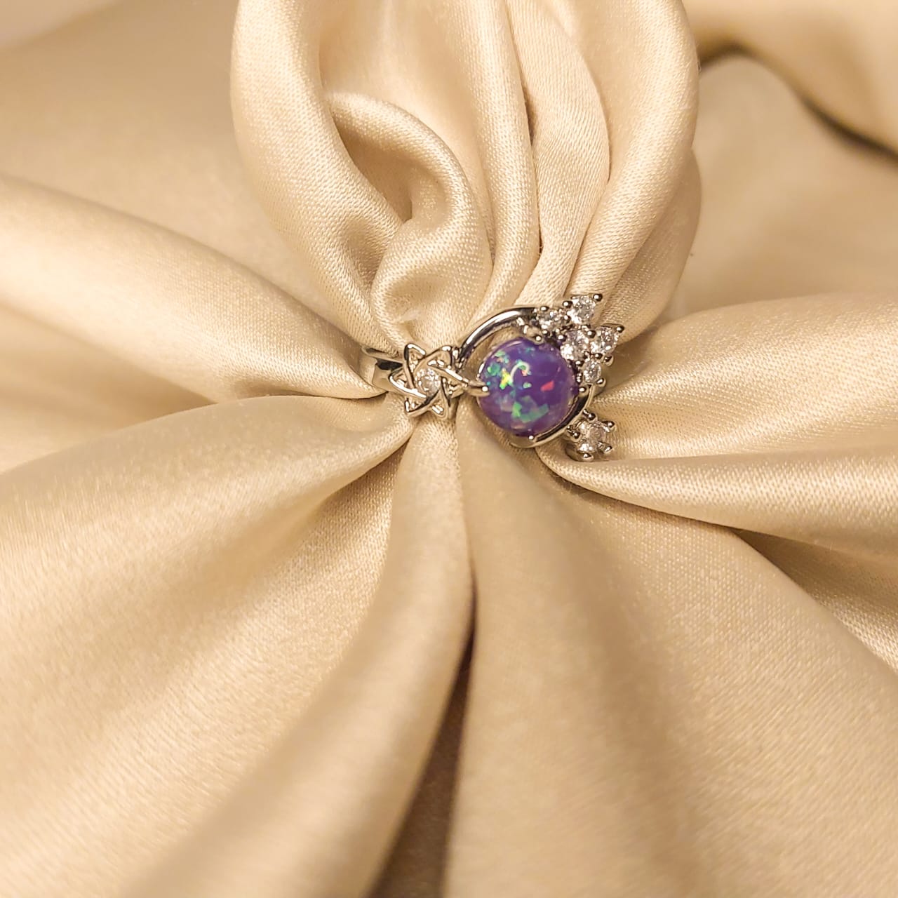 Dreamy Lilac Ring