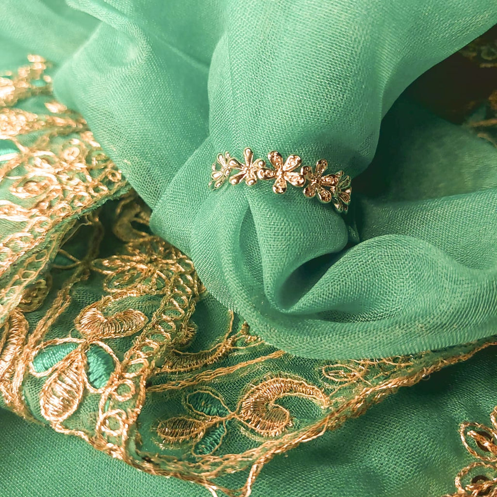 Lovely Plumeria Flower Eternity Ring