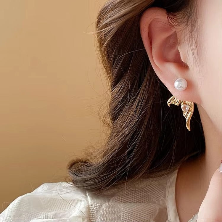 Fishtail Love Diamond Pearl Stud Earrings