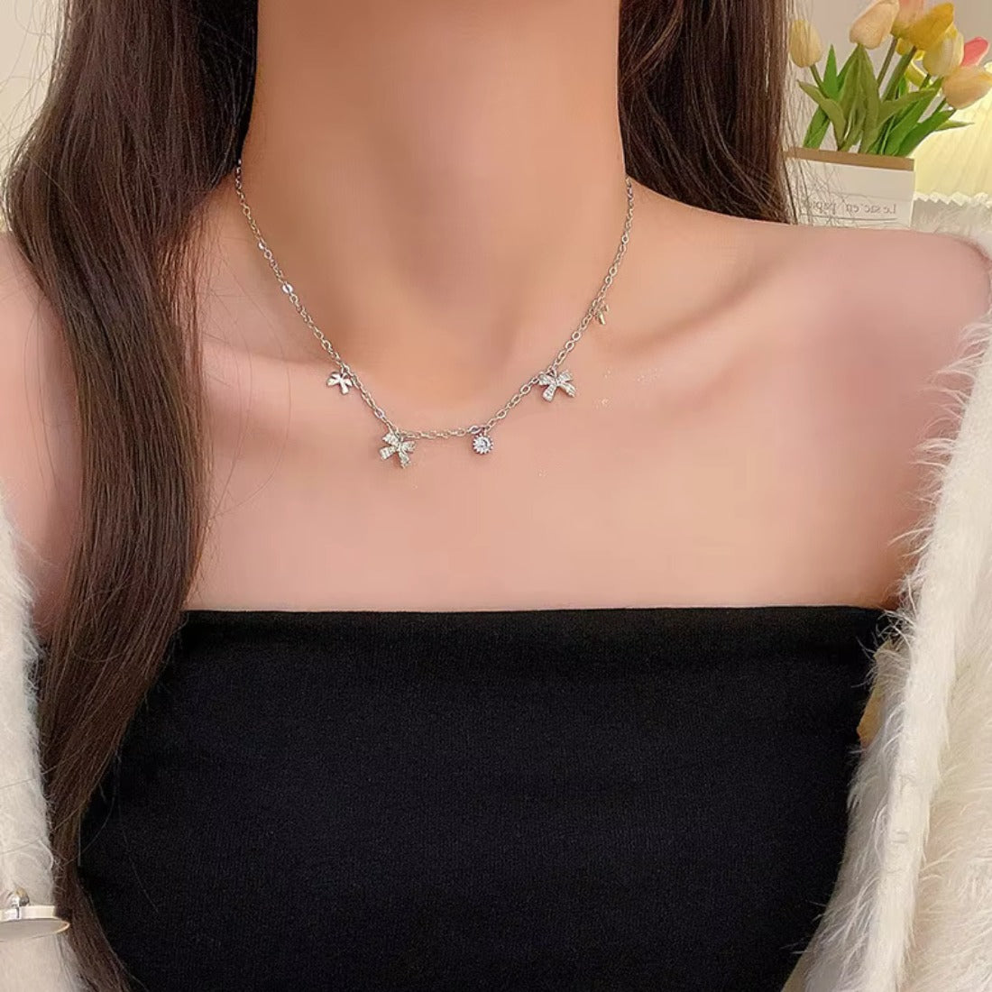 Bow Charms Necklace