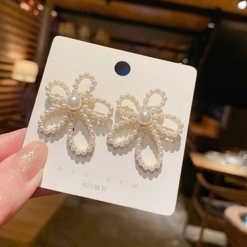 Korean Pearl Flower Earrings