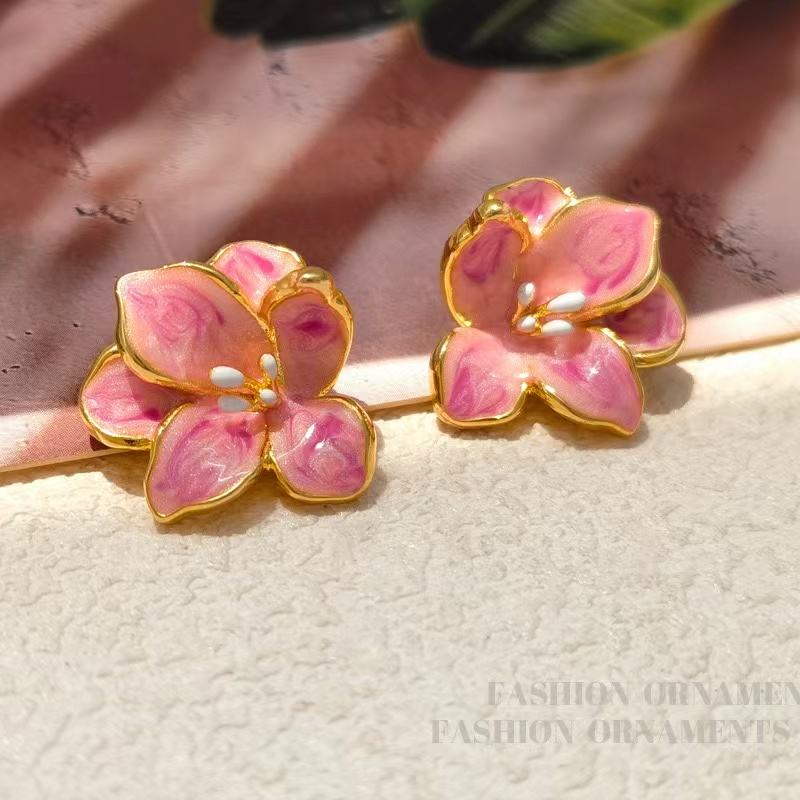 Enemal Art Pink Flower Style Stud Earrings