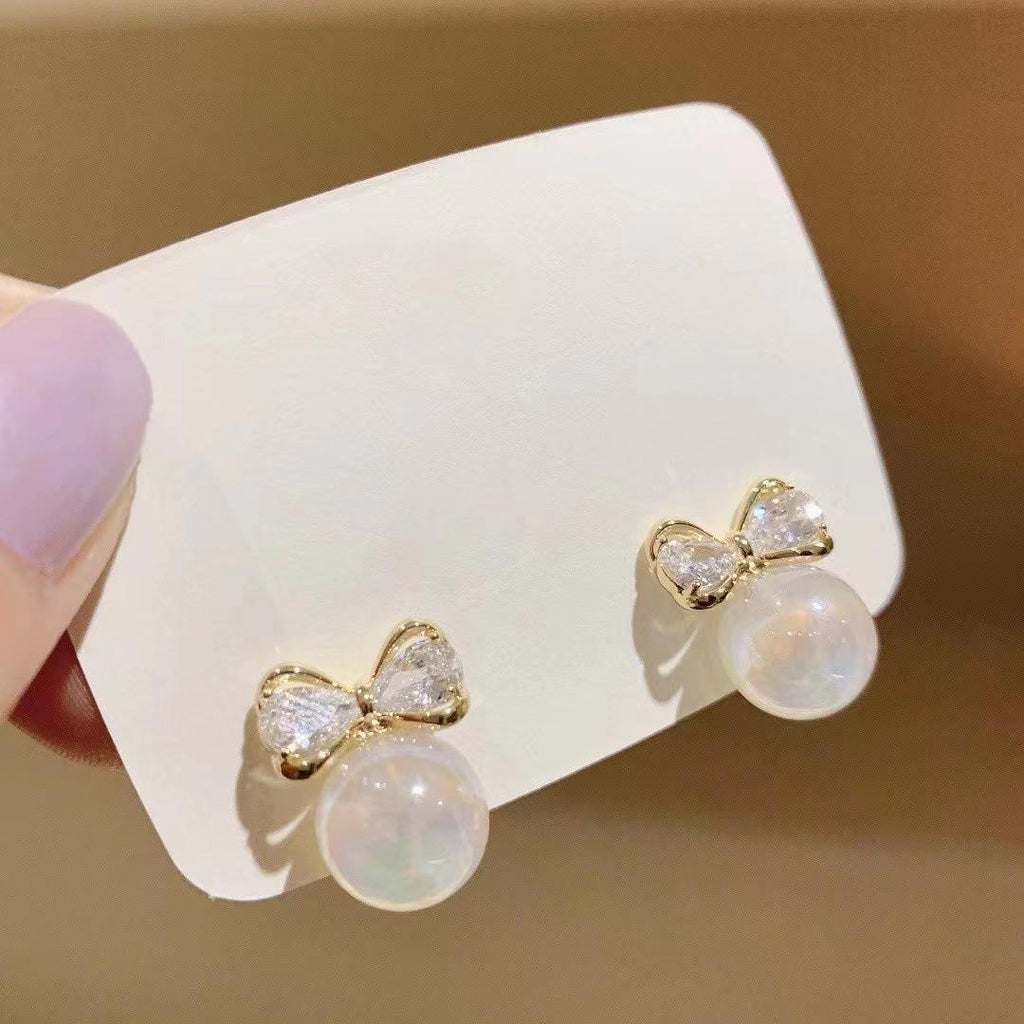 Bow Pearl Ear Stud Earrings