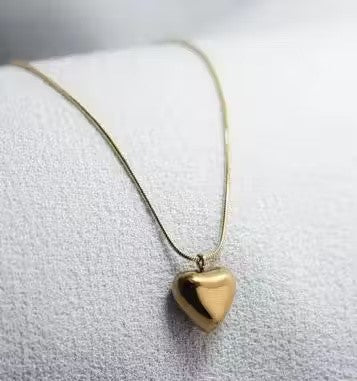 3 pairs Heart Pendant Classic Heart Charm Necklace for girls pendant combo set