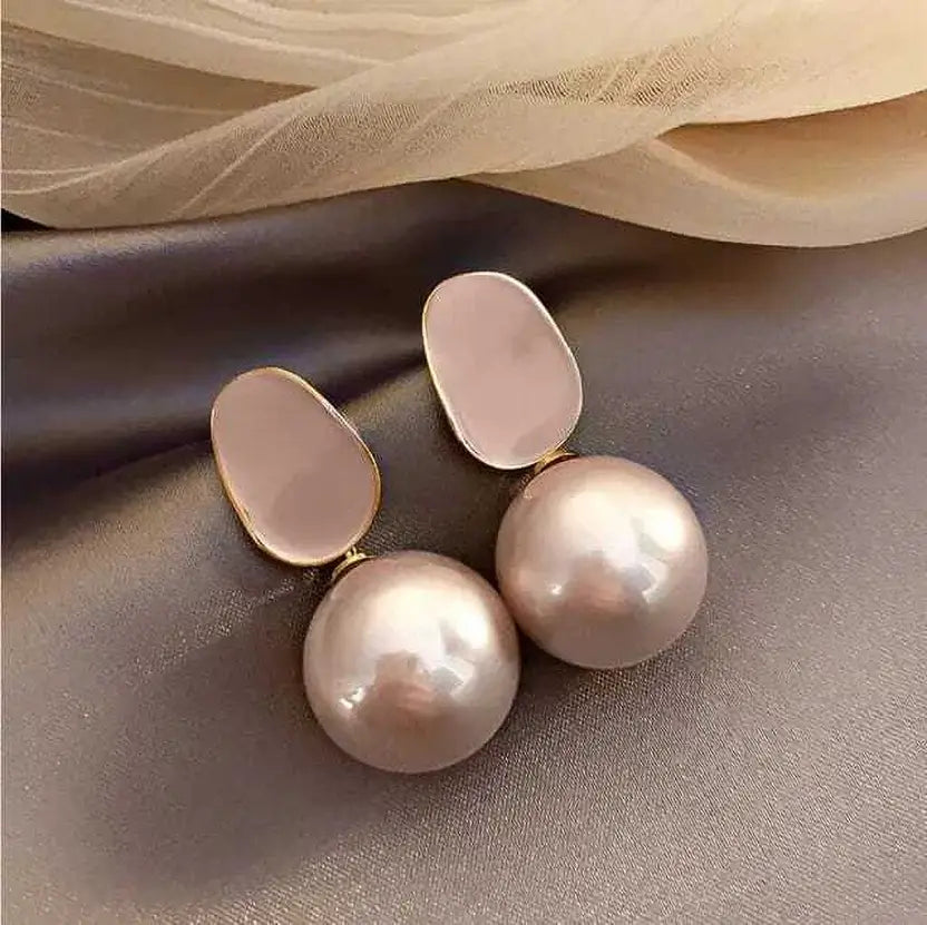 korean Design Earring For Girls & Women Alloy Drops & Danglers